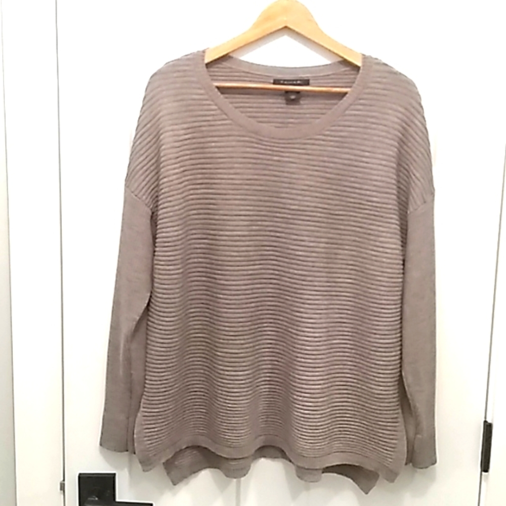 Tahari Long Sleeve Sweater size 2X